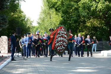 Саратовцы почтили память павших в годы Великой Отечественной войны